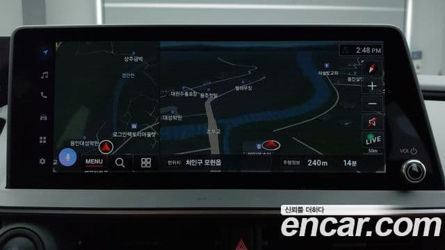 Toyota Prius 2024 — Фото 18/20