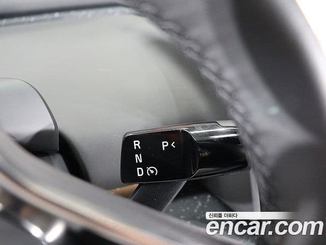 Volvo EX30 2025 — Photo 10/12