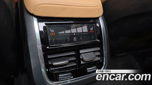 Volvo V60 Cross Country 2022 — ფოტო 24/35