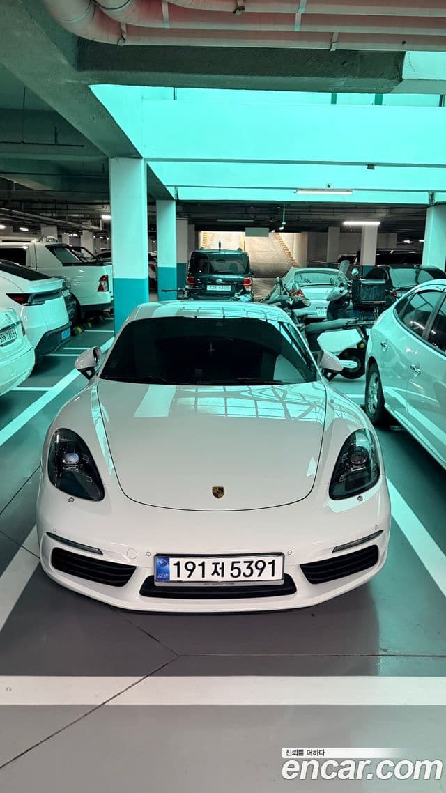 Porsche 718 Cayman 2019 — Фото 3/20