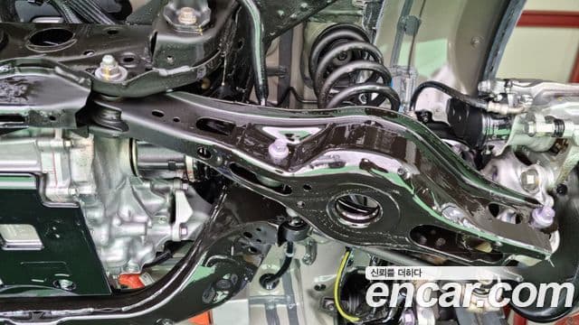 Lexus RZ450e 2023 — Photo 11/15