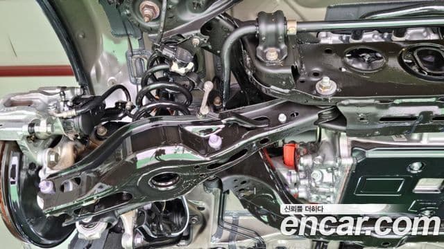 Lexus RZ450e 2023 — Photo 3/15