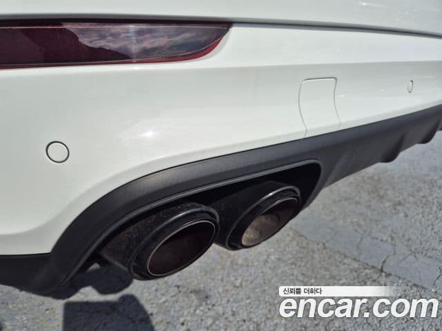 Porsche Cayenne 2019 — Photo 16/20