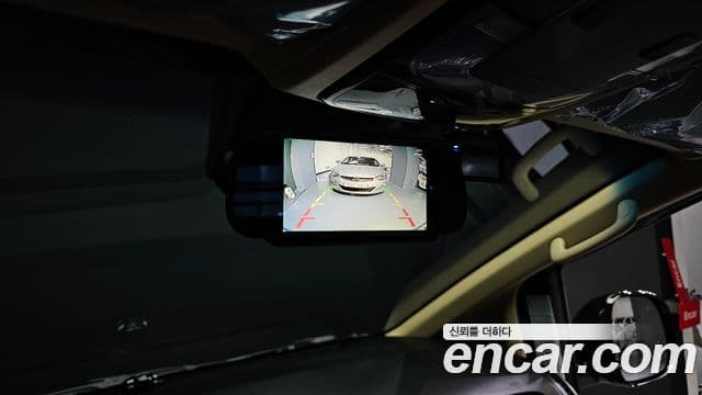 Hyundai Staria 2022 — Photo 15/20