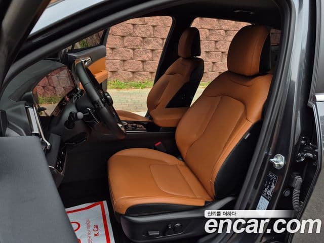 Kia Sportage 2024 — ფოტო 8/20