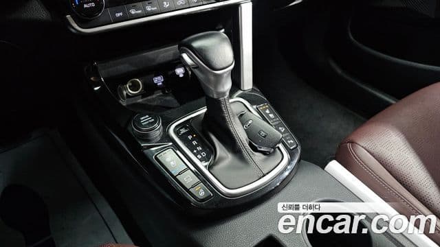 Kia Seltos 2020 — фото 9 из 20