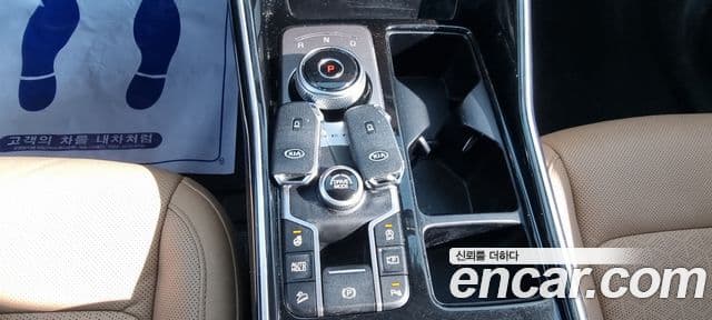 Kia Sorento 2020 — ფოტო 8/20