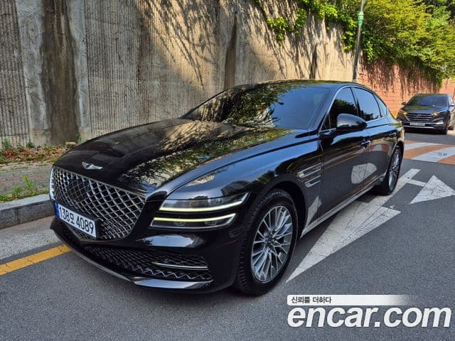 Genesis G80 2023 — Photo 6/20