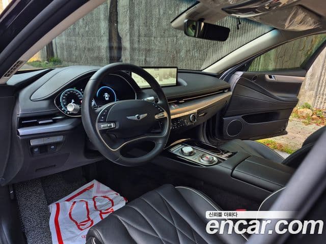 Genesis G80 2023 — Photo 8/20