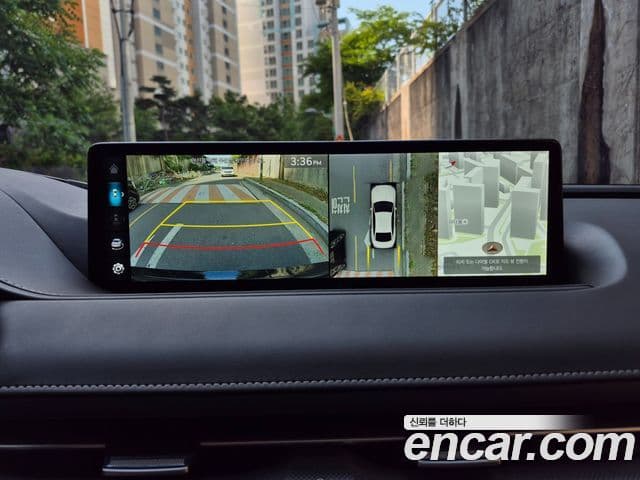 Genesis G80 2023 — Photo 12/20