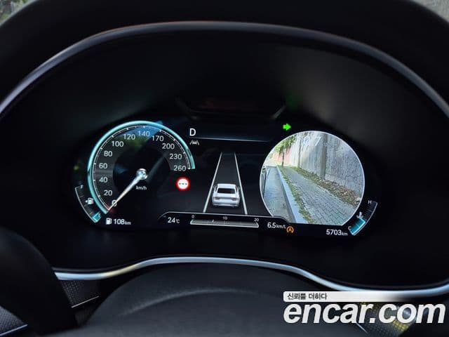 Genesis G80 2023 — Photo 15/20