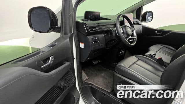 Hyundai Staria 2022 — Şəkil 11/20