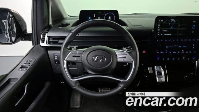 Hyundai Staria 2022 — Şəkil 13/20