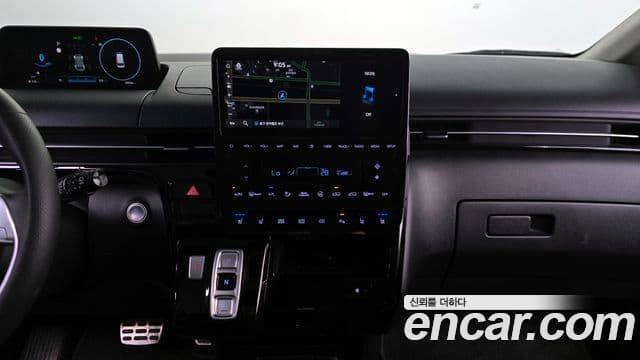 Hyundai Staria 2022 — Şəkil 15/20
