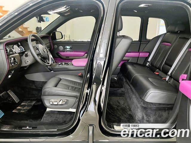 Rolls-Royce Cullinan 2023 — Şəkil 9/20
