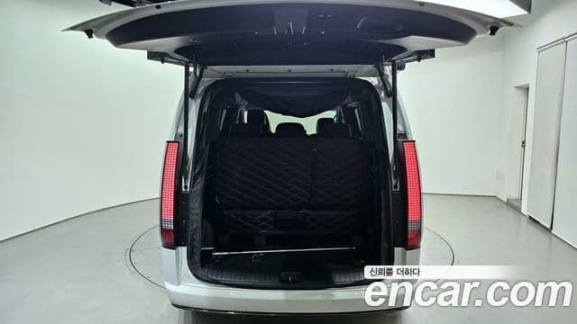 Hyundai Staria 2022 — Şəkil 20/20