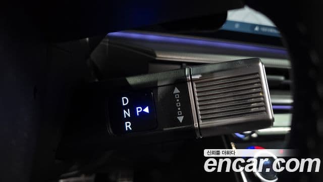 Hyundai Santa Fe 2023 — Photo 4/20