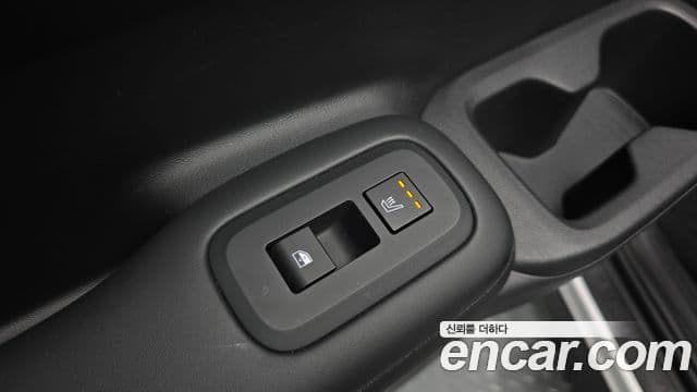 Hyundai Santa Fe 2023 — Photo 17/20