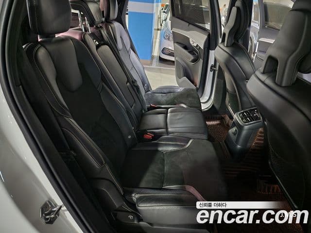 Volvo XC90 2020 — Şəkil 11/20