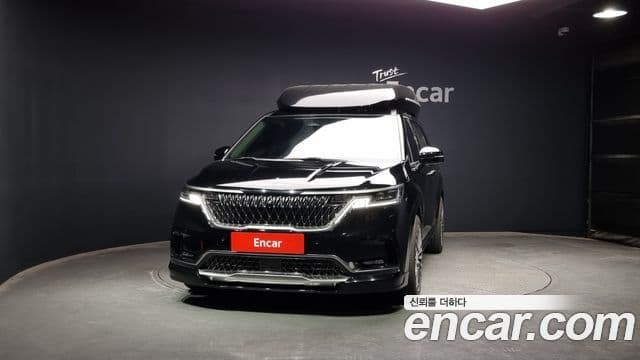 Kia Carnival 2021 — ფოტო 3/20