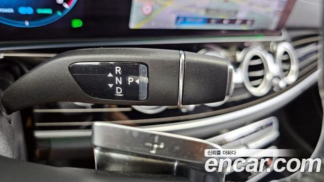 Mercedes-Benz E-Class 2022 — ფოტო 9/20