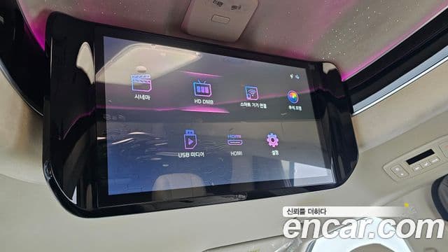 Kia Carnival 2024 — Фото 18/20