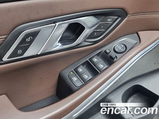 BMW 3 Series 2020 — Фото 10/17