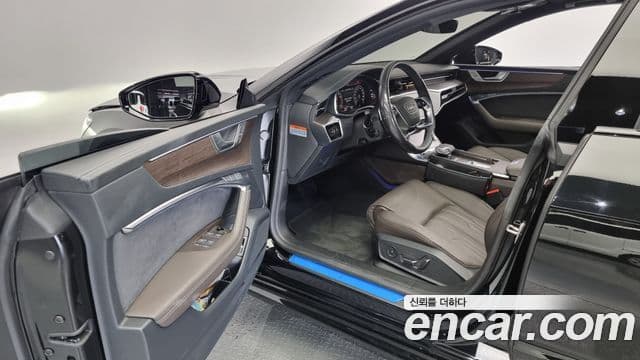 Audi A7 2023 — Photo 5/20