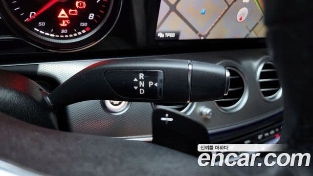 Mercedes-Benz E-Class 2020 — ფოტო 9/20