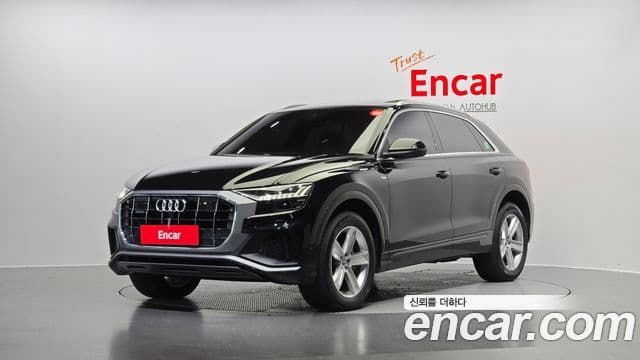 Audi Q7 2020 — ფოტო 1/20