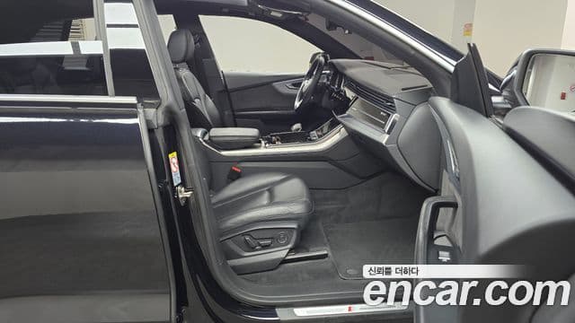 Audi Q7 2020 — ფოტო 11/20
