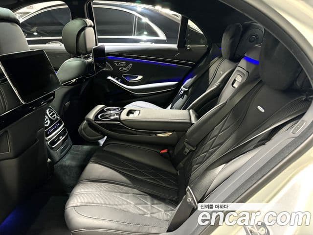 Mercedes-Benz S-Class 2020 — ფოტო 13/20