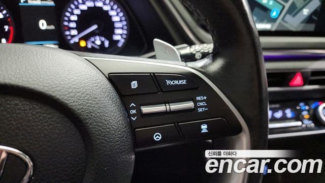 Hyundai Sonata Hybrid 2021 — Şəkil 16/20