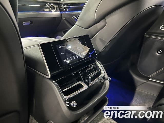 Bentley Flying Spur 2020 — Şəkil 18/20