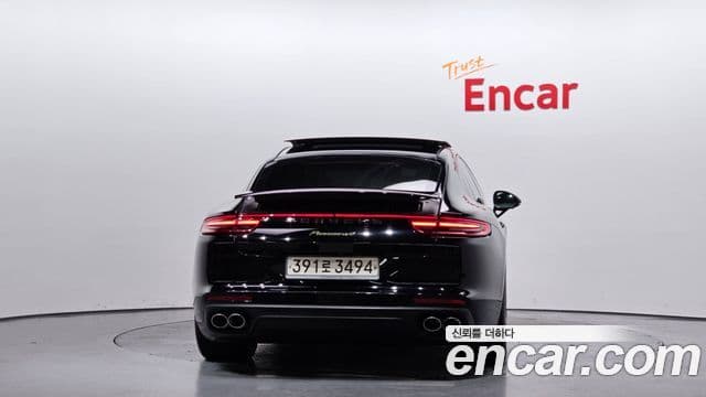 Porsche Panamera 2018 — Şəkil 4/20