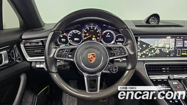 Porsche Panamera 2018 — Şəkil 13/20