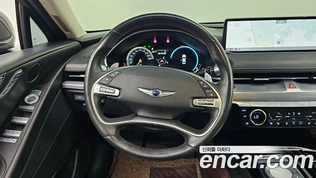 Genesis Electrified G80 2020 — Şəkil 13/20