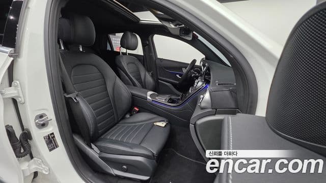 Mercedes-Benz GLC-Class 2023 — Şəkil 10/20
