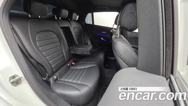 Mercedes-Benz GLC-Class 2023 — Şəkil 19/20