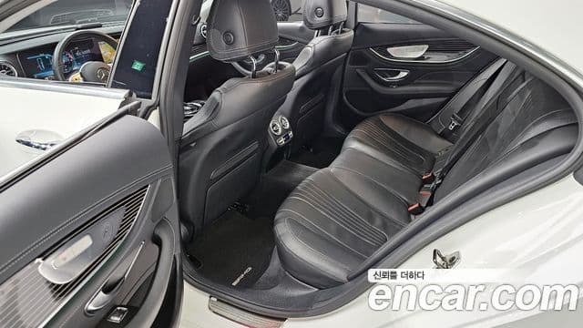 Mercedes-Benz CLS-Class 2019 — Фото 12/20