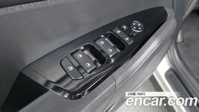 Kia Sportage 2023 — ფოტო 12/20
