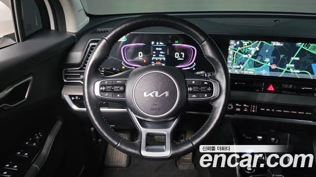 Kia Sportage 2023 — ფოტო 14/20