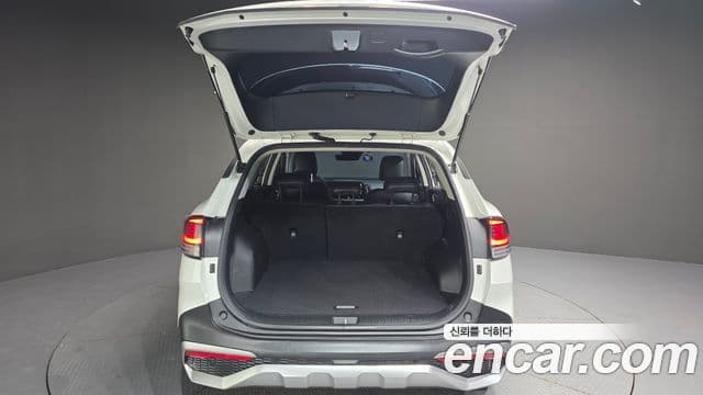 Kia Sportage 2023 — ფოტო 20/20