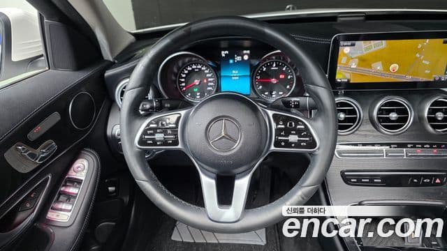 Mercedes-Benz C-Class 2019 — фото 14 из 20