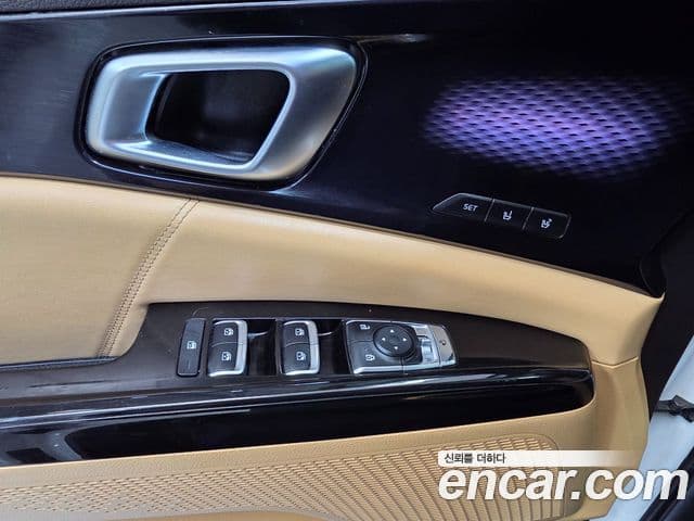 Kia Carnival 2023 — Şəkil 20/20