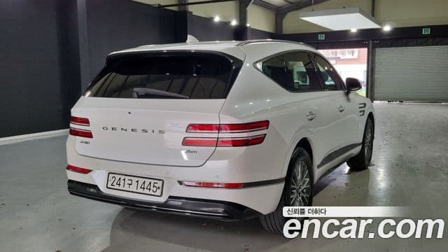 Genesis GV80 2020 — Şəkil 2/18