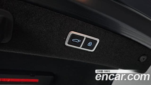 Genesis G90 2022 — ფოტო 18/20