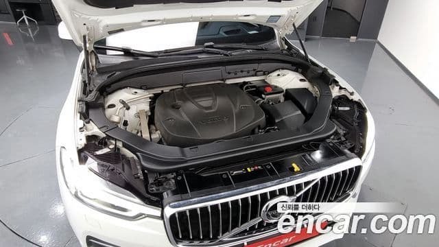 Volvo XC60 2019 — Şəkil 6/20