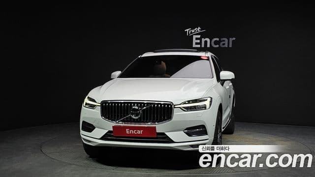 Volvo XC60 2019 — Фото 3/20
