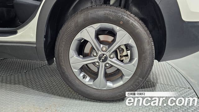 Kia Seltos 2023 — Şəkil 5/20